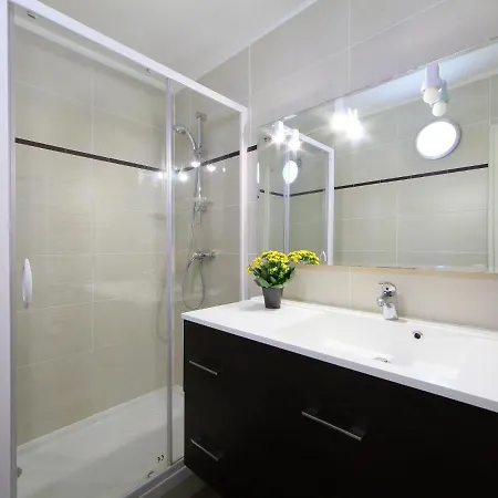 Isabelle-1 By Interhome *