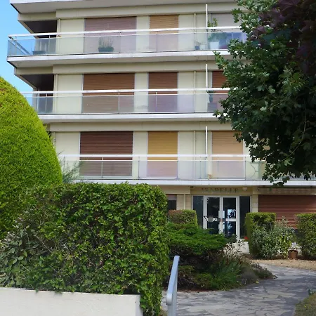 Isabelle-1 By Interhome Cabourg